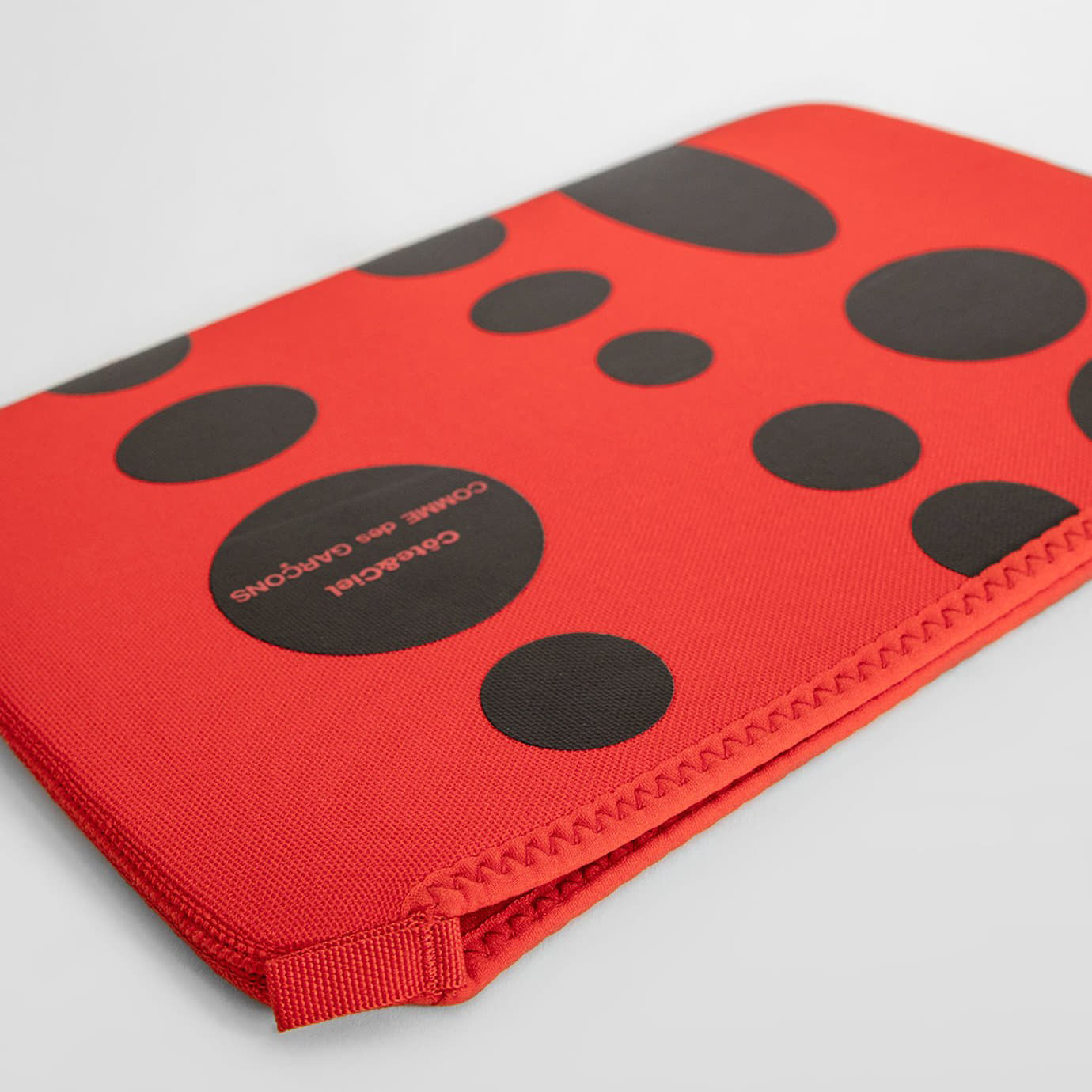 Accessoires Comme des Garçons x côte&ciel Macbook Air 13'' Holder Red