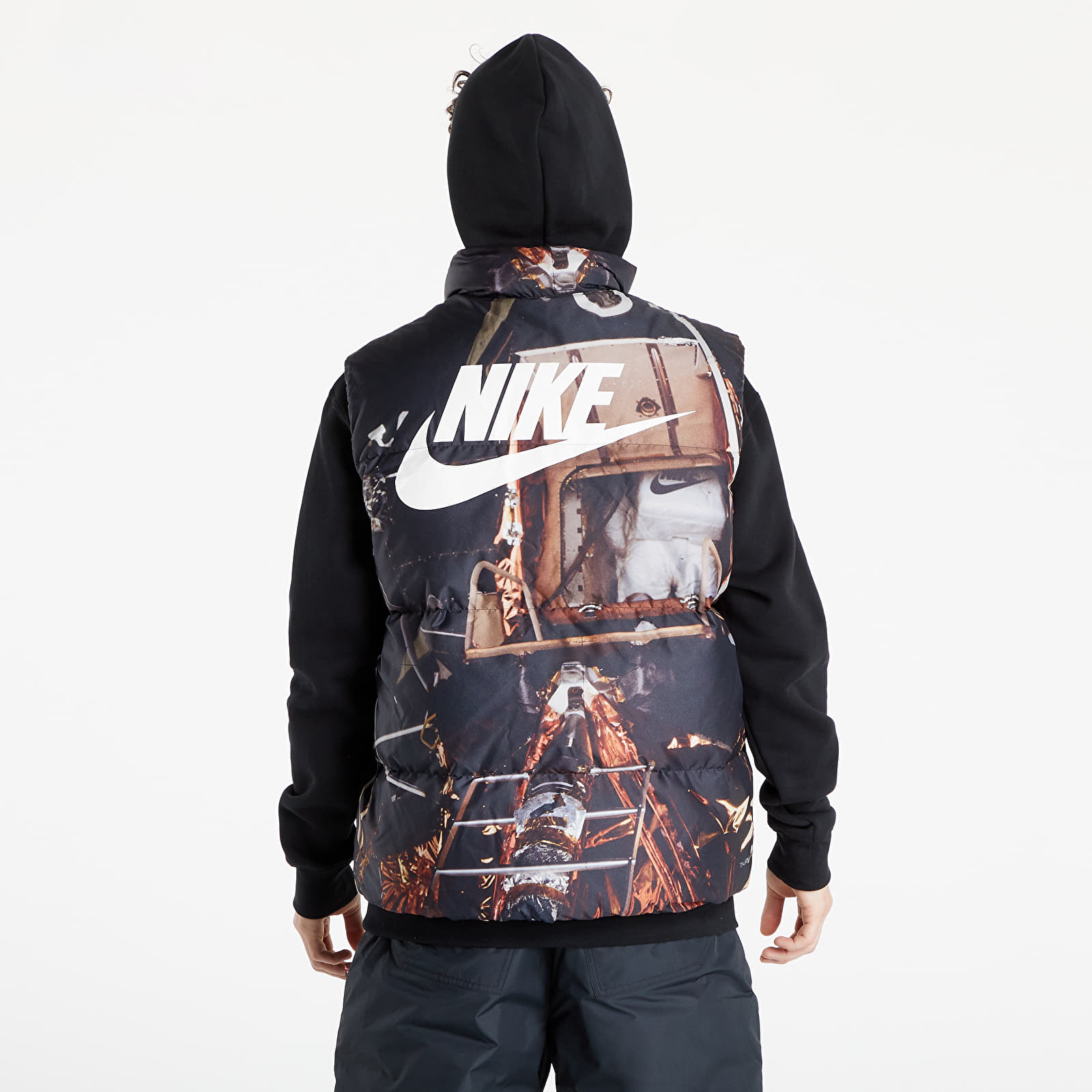 Vests Nike Sportswear Therma FIT Men s Zero Gravity Down Vest
