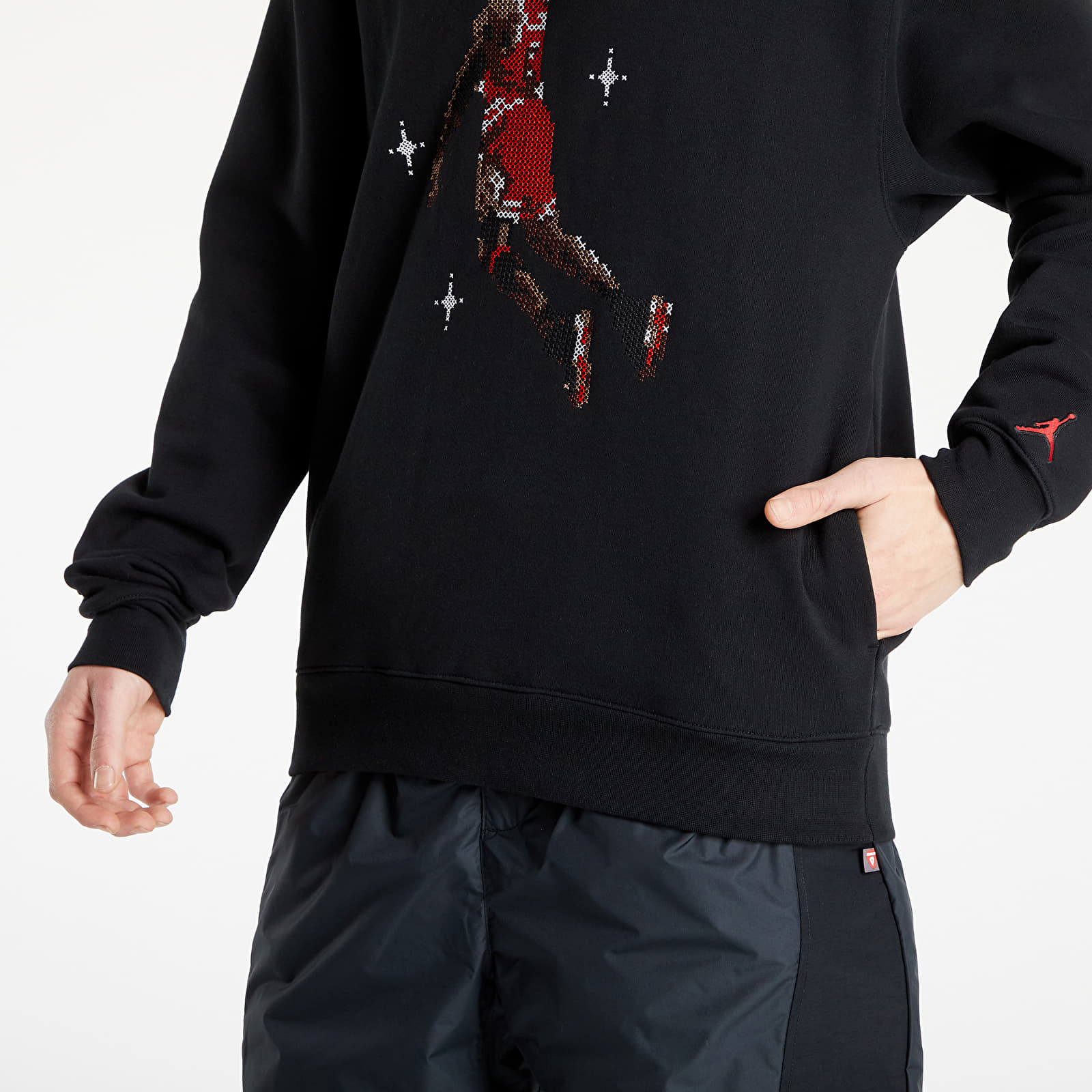 Mikiny Jordan Essentials Men's Graphic Fleece Hoodie Black