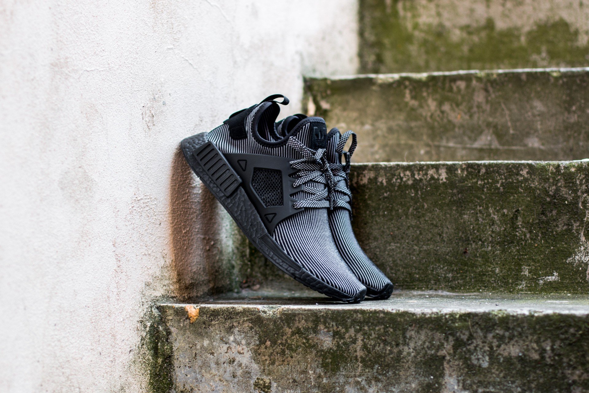 Nmd triple black xr1 shop