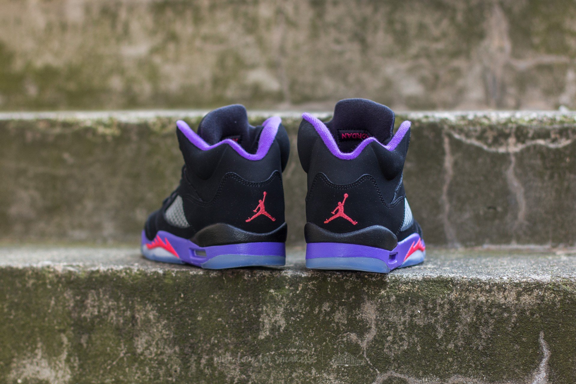 Damen Sneaker und Schuhe Air Jordan 5 Retro GG Raptor Black Ember Glow Fierce Purple Footshop