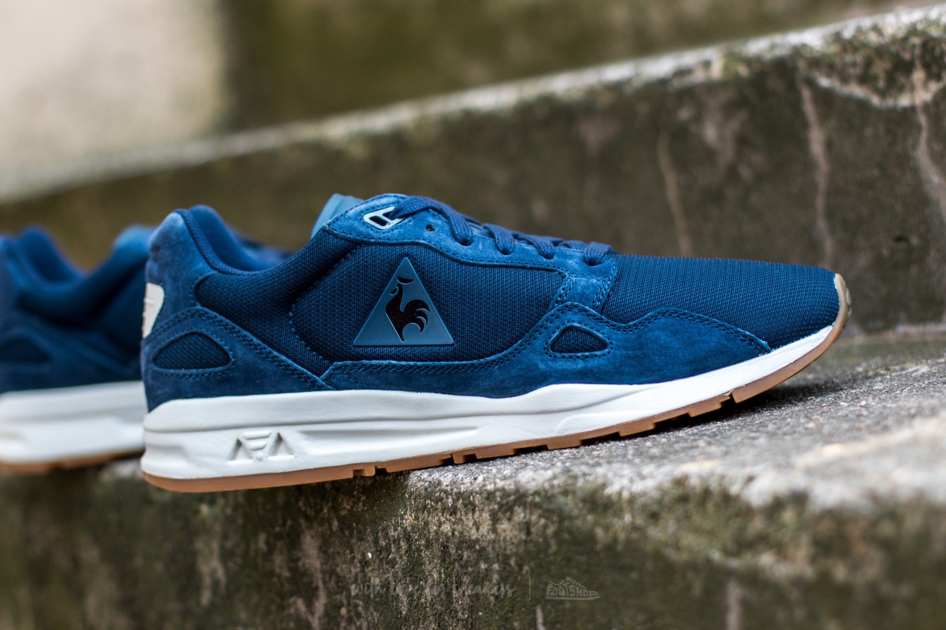 Zapatilla gris le coq sportif r300 nubuck on sale