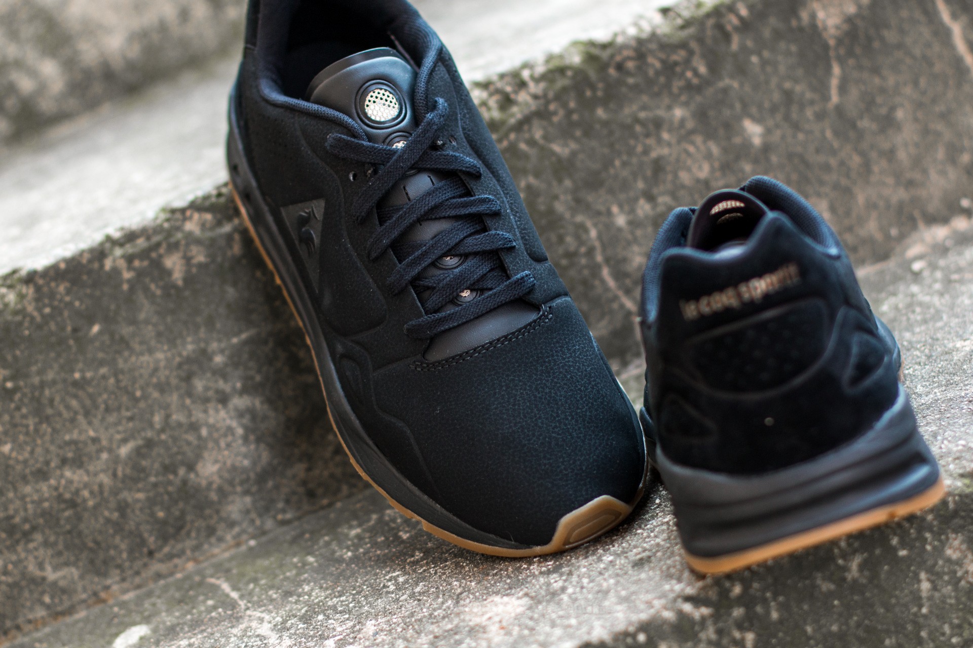 Herenschoenen le coq sportif R9XX S Nubuck Black Footshop