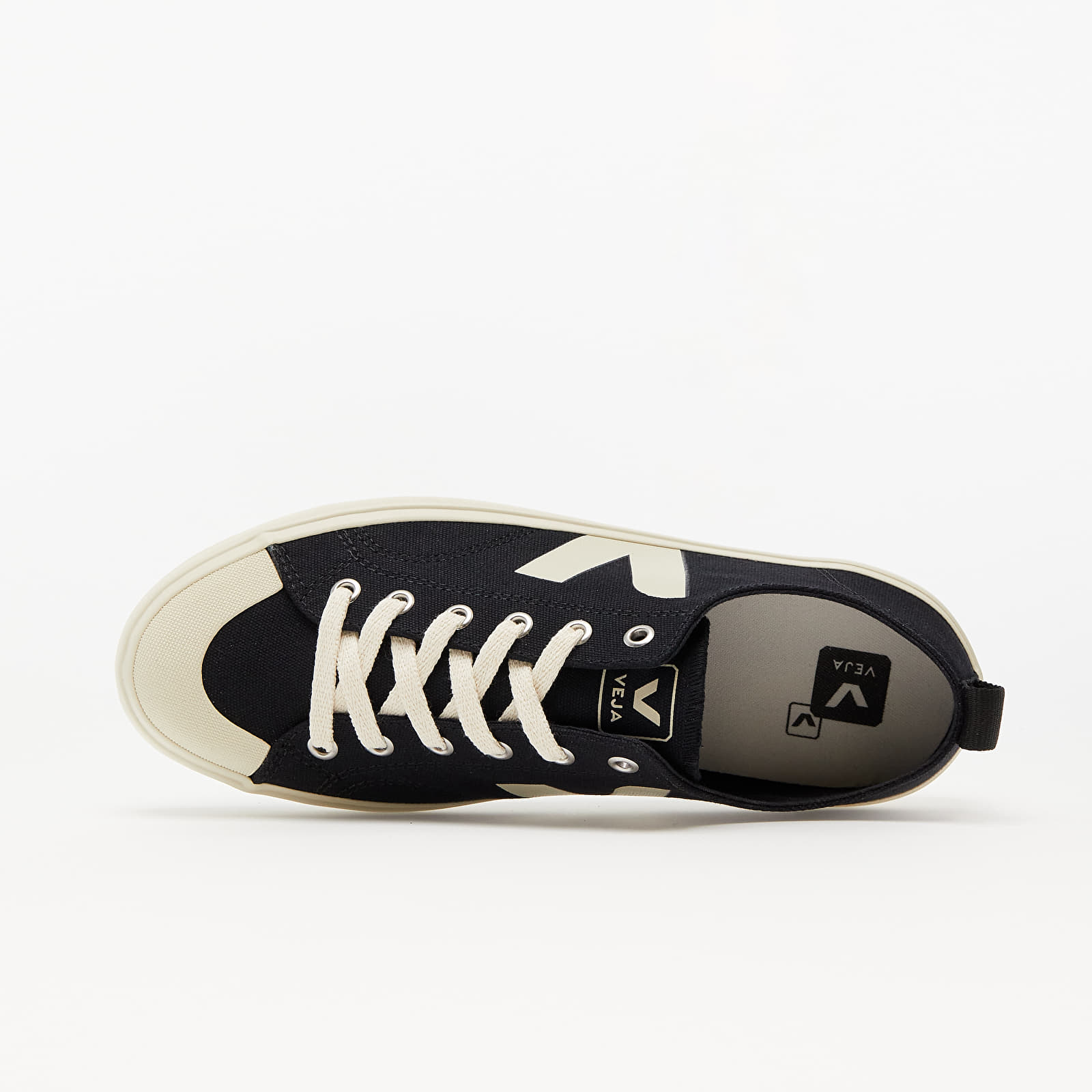 Veja esplar leather black pierre hotsell
