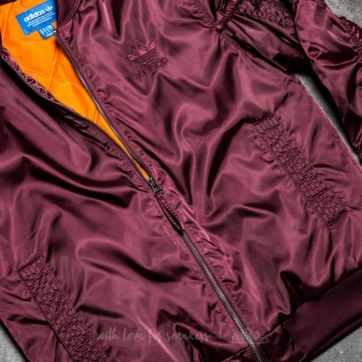 Adidas maroon outlet bomber jacket