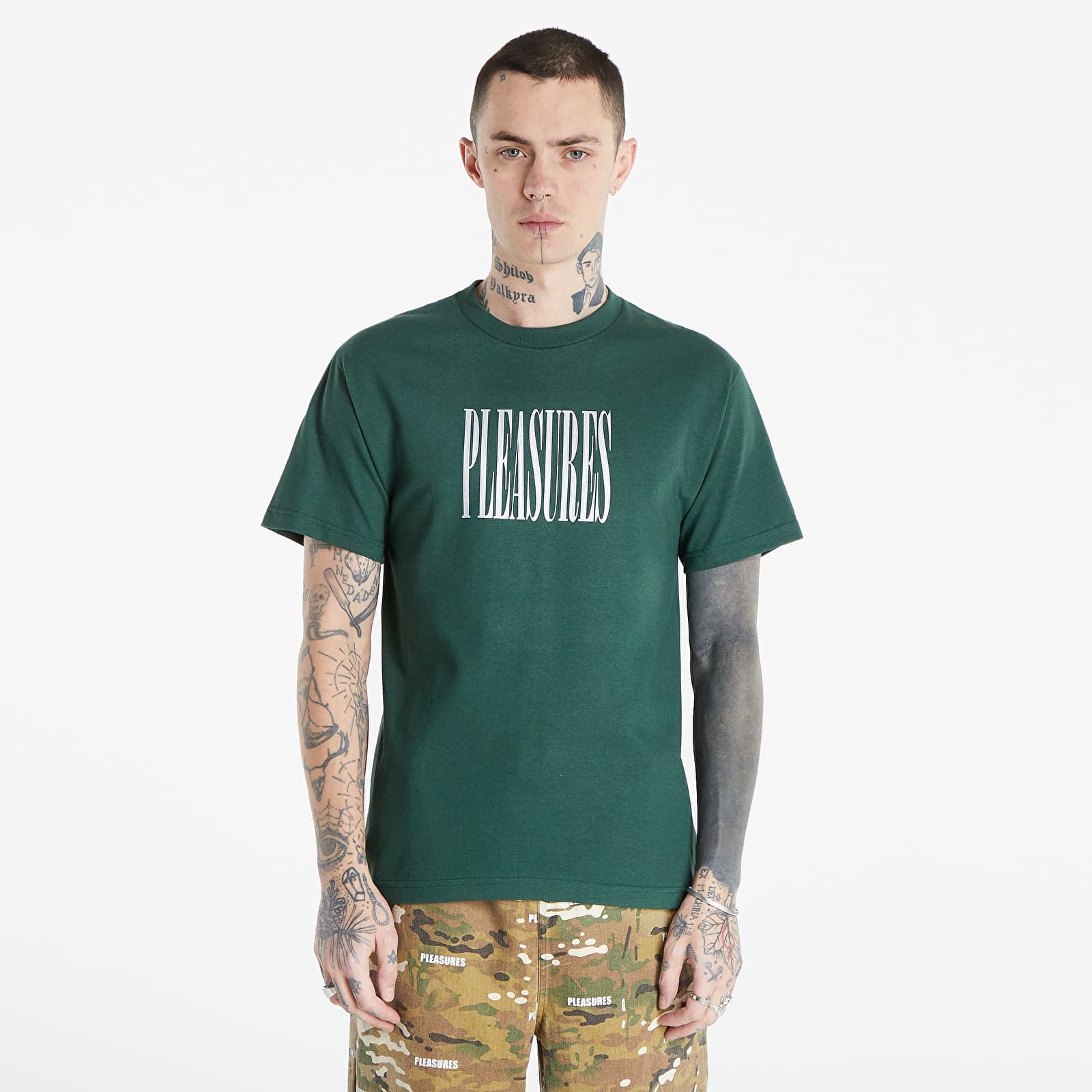 【PLEASURES】 CAST T-SHIRT Forest Green Sneaker Politics