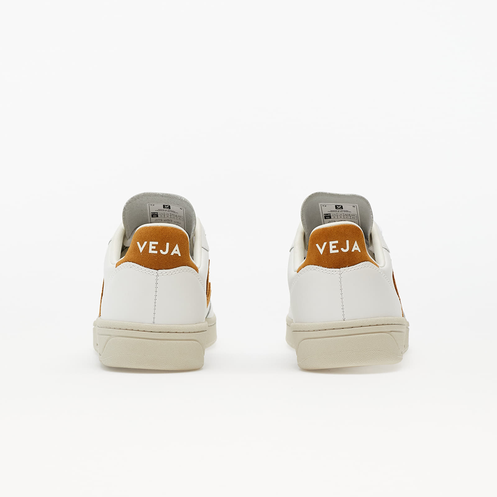 Meeste kingad Veja V-10 Leather Extra White/ Camel