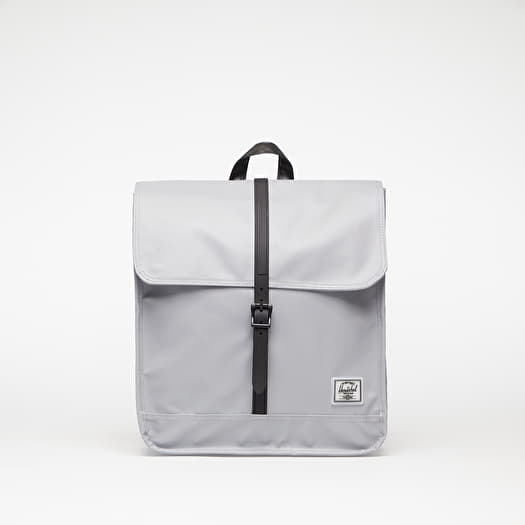 Mid volume backpack top