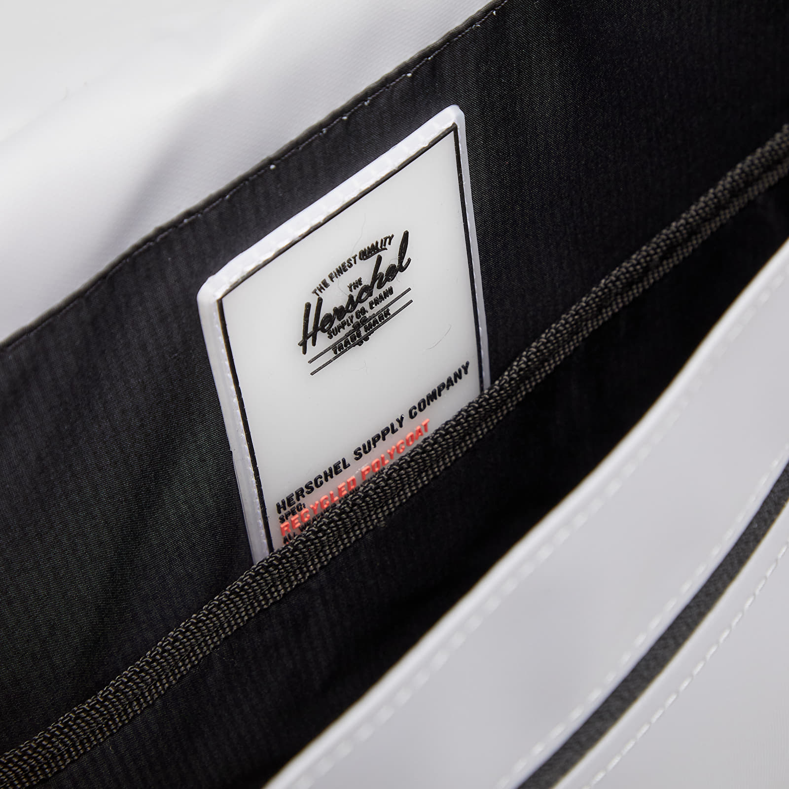 Rucksäcke Herschel Supply Co. Weather Resistant | City Mid-Volume Silver