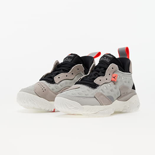 Damen Sneaker und Schuhe Jordan Delta 2 Grey Fog Black Sail College Grey Footshop