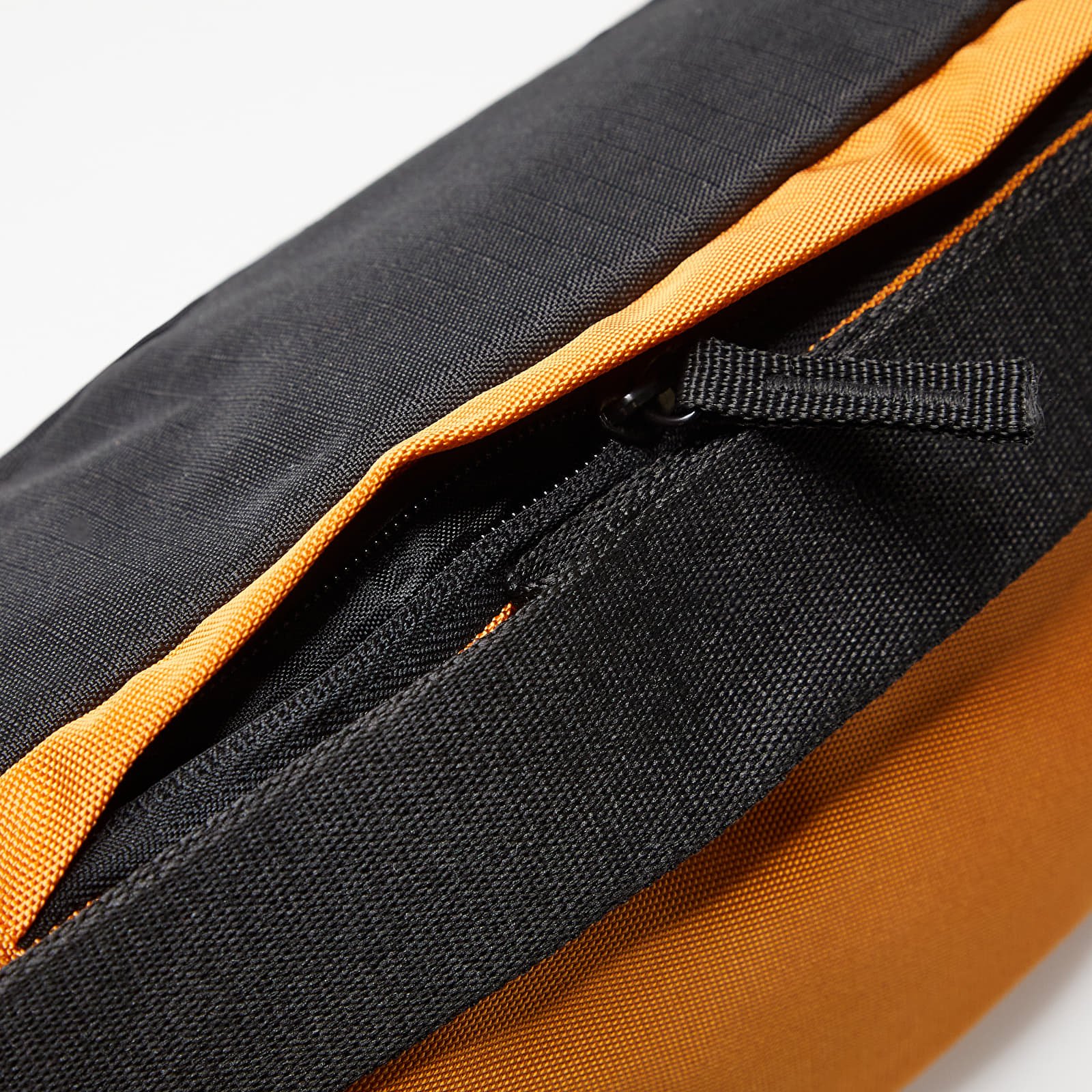 Ledvinky Jordan Jumpman x Nike Crossbody Bag Light Curry