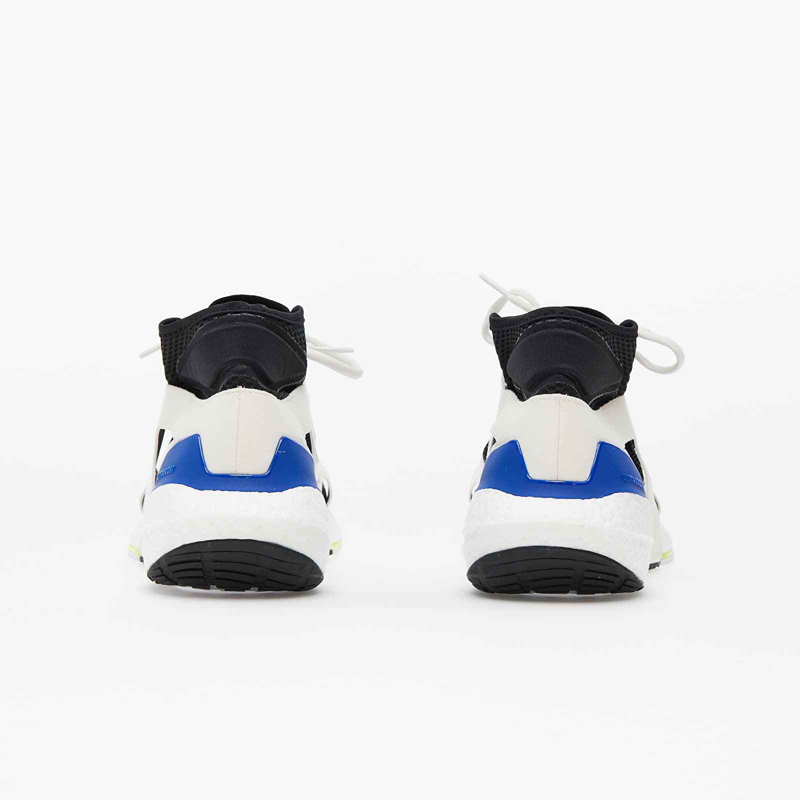 Női cipők adidas x Stella McCartney UltraBOOST 21 Ftw White/ Core Black/ Bold Blue