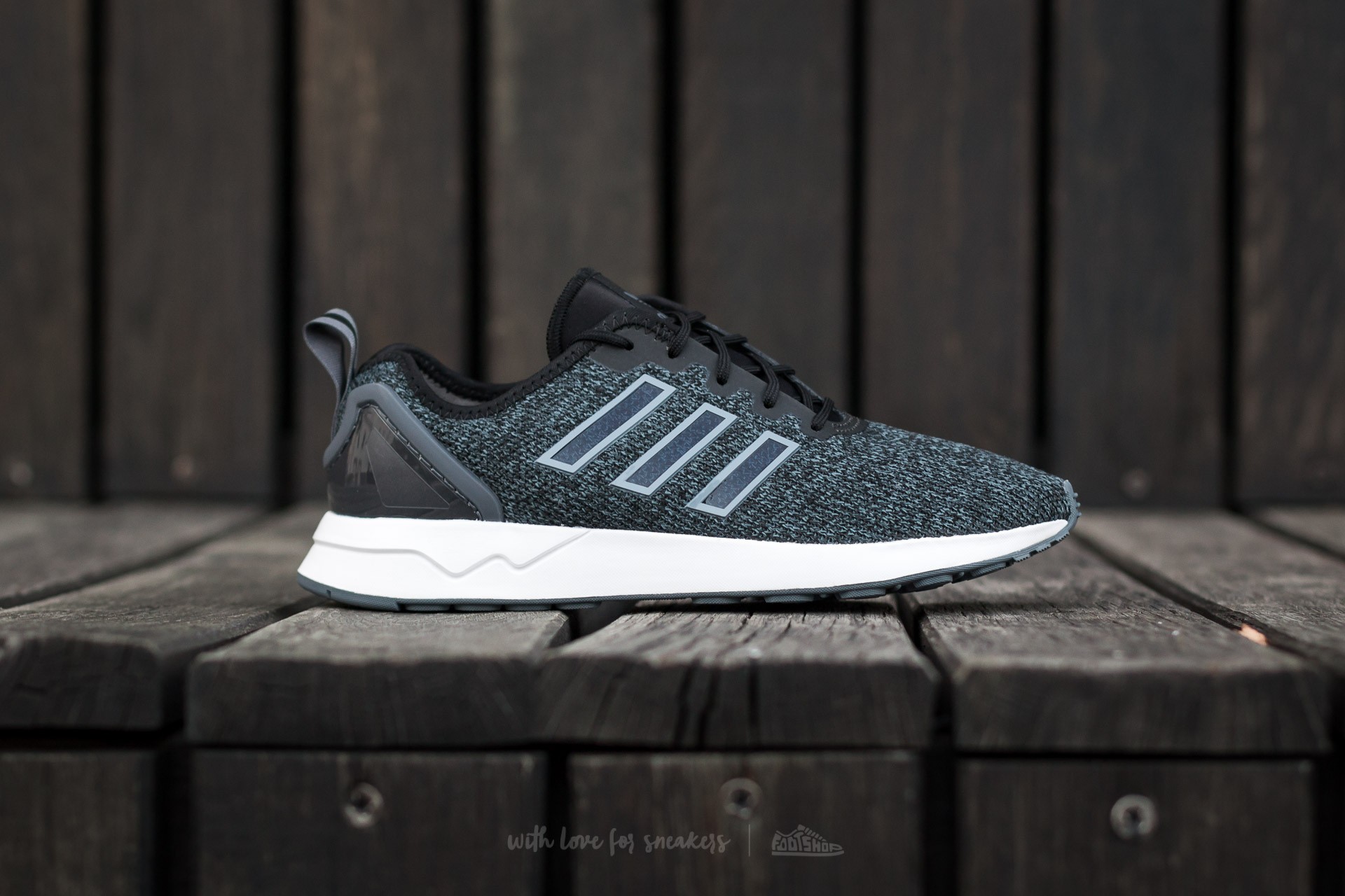 Zapatillas Hombre adidas ZX Flux ADV Core Black/ Onix/ Uti Black