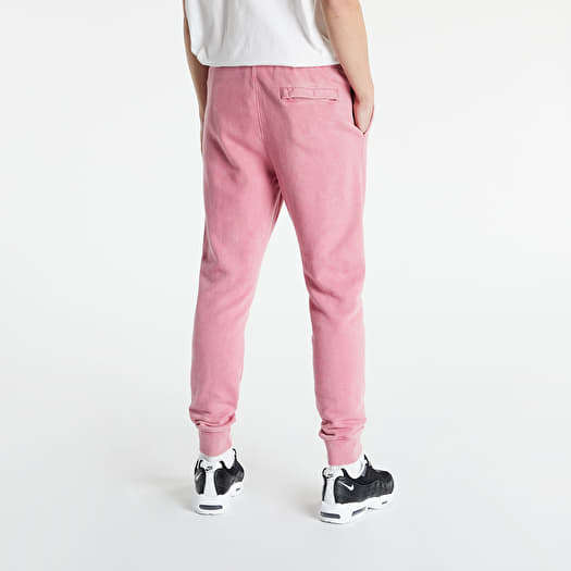Nike desert 2025 berry sweatpants