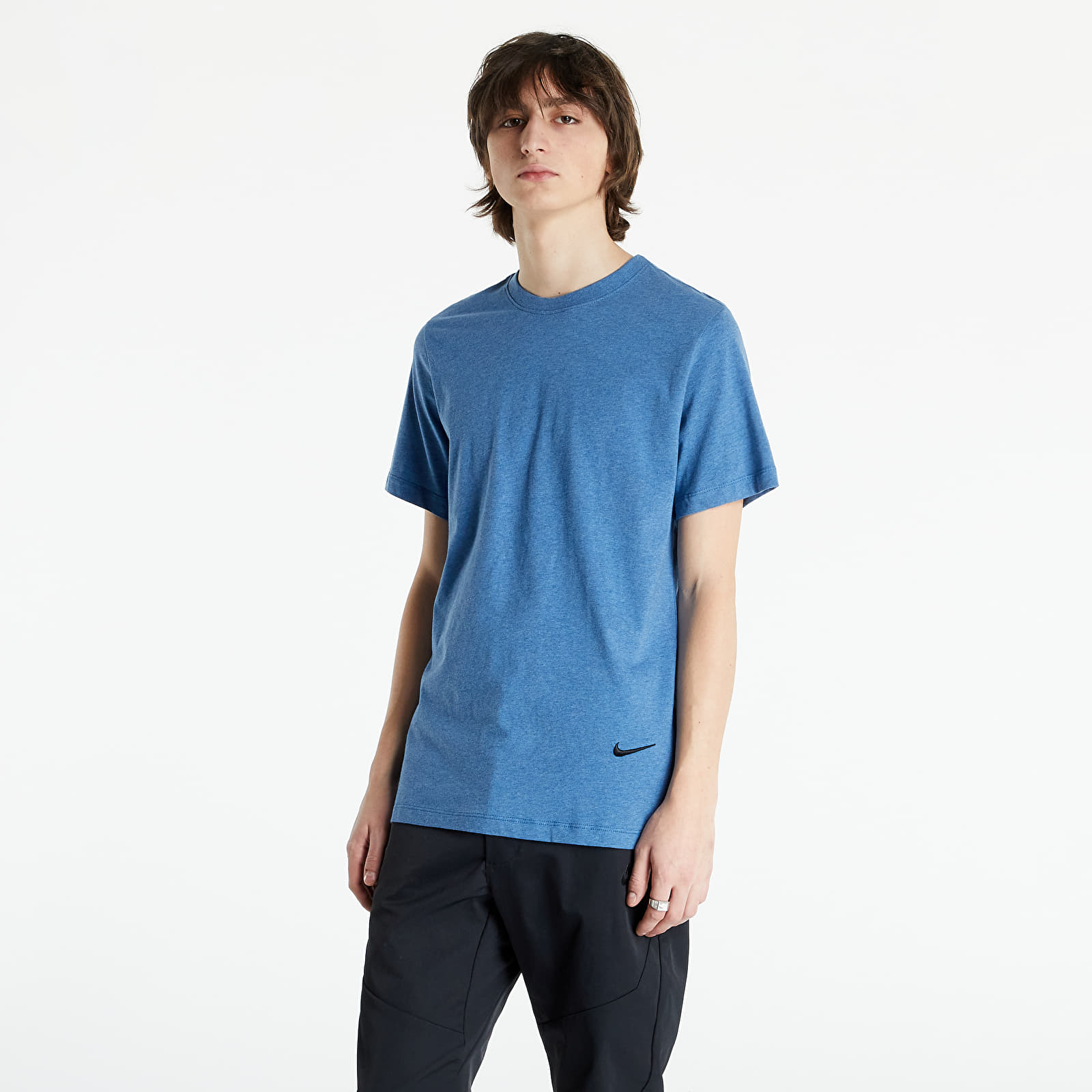 Tricouri  Nike NSW Tee Sustainability Dark Marina Blue/ Htr/ Black