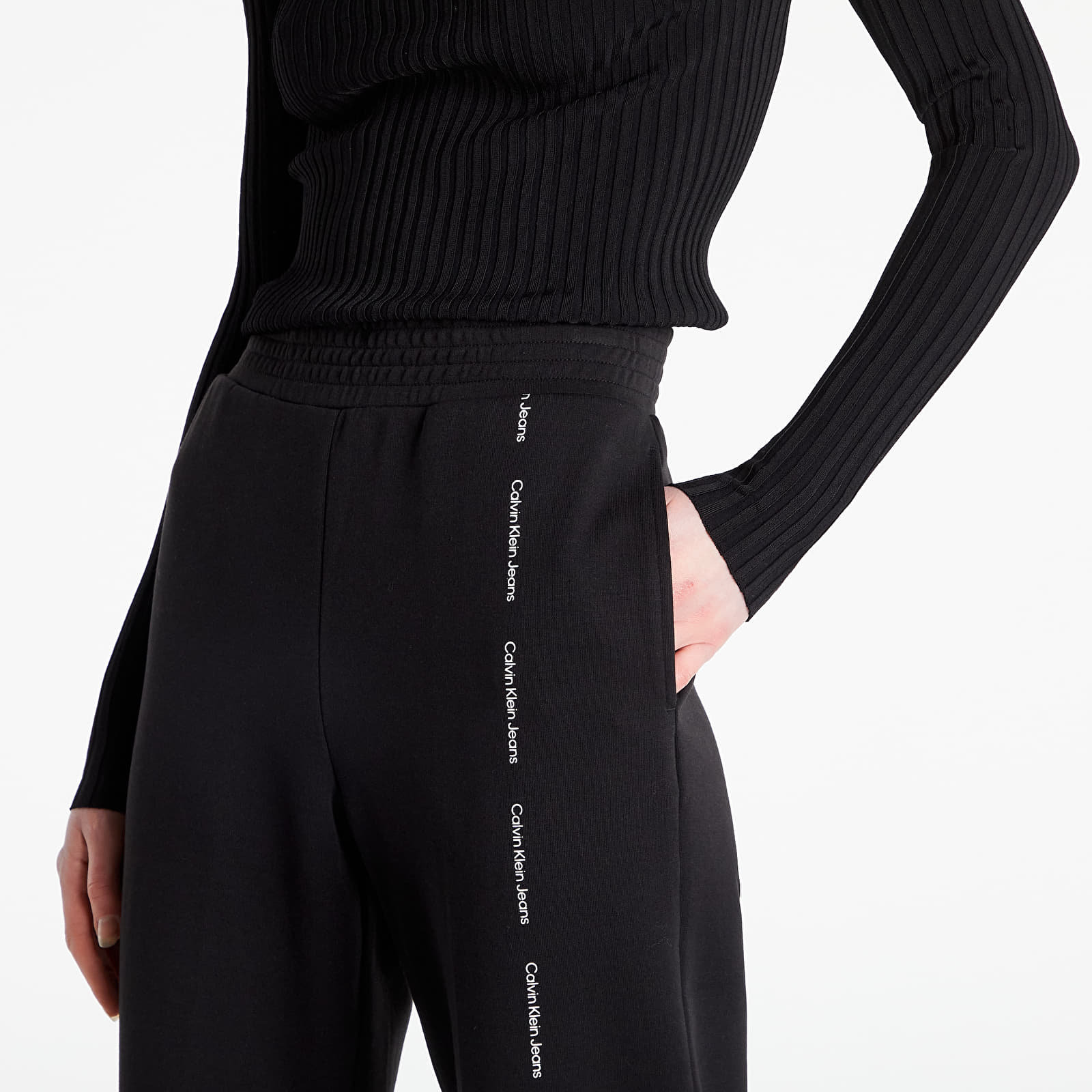 Pants and jeans Calvin Klein Jeans Repeat Logo Jog Pant Ck Black