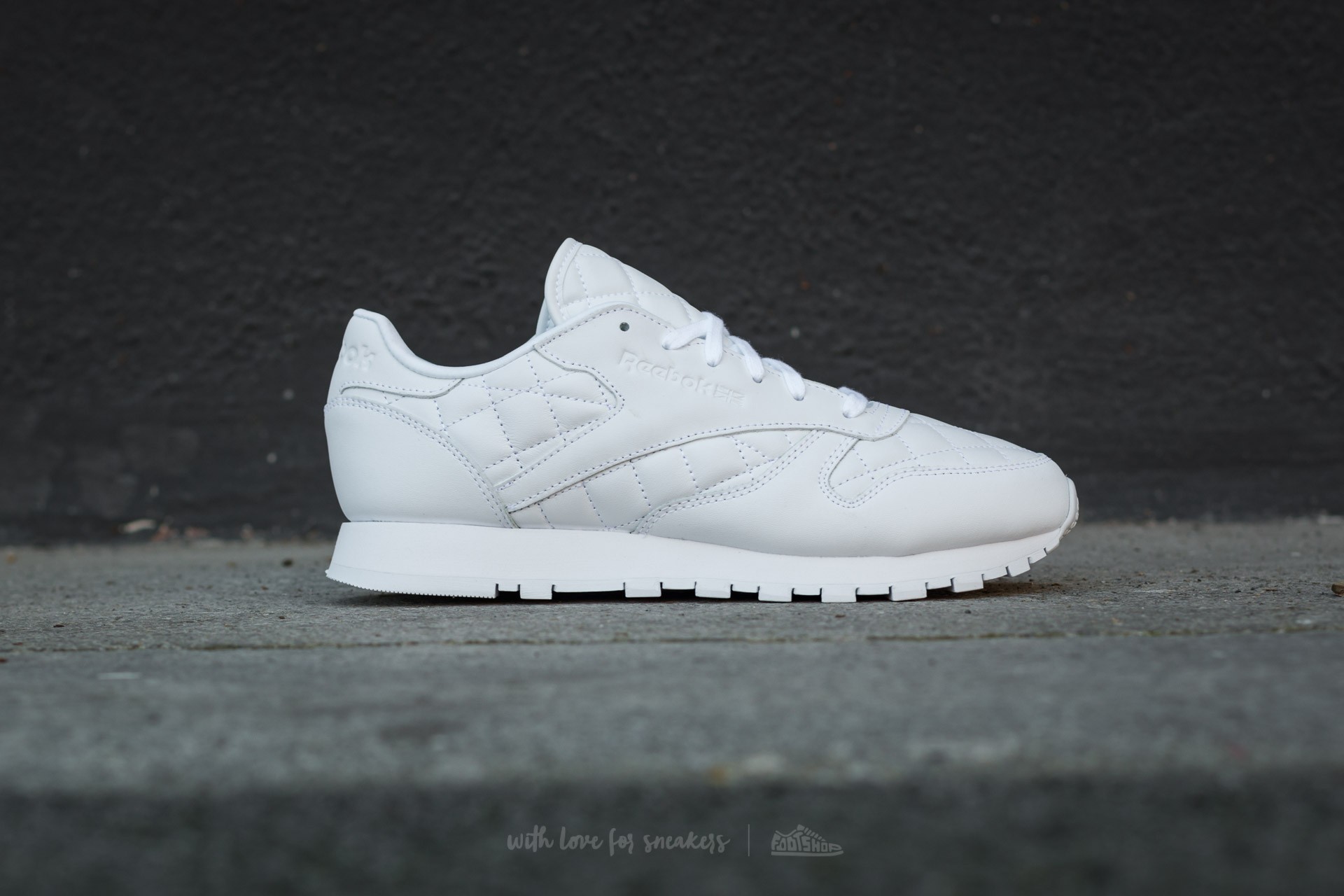 Sapatos de mulher Reebok Classic Leather Quilted White/ White