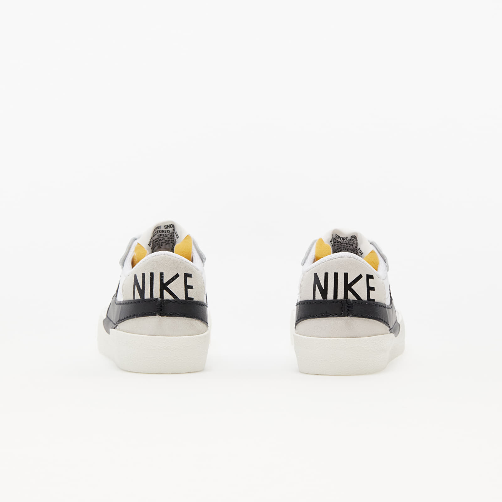 Γυναικεία παπούτσια Nike W Blazer Low '77 Jumbo White/ Black-White-Sail