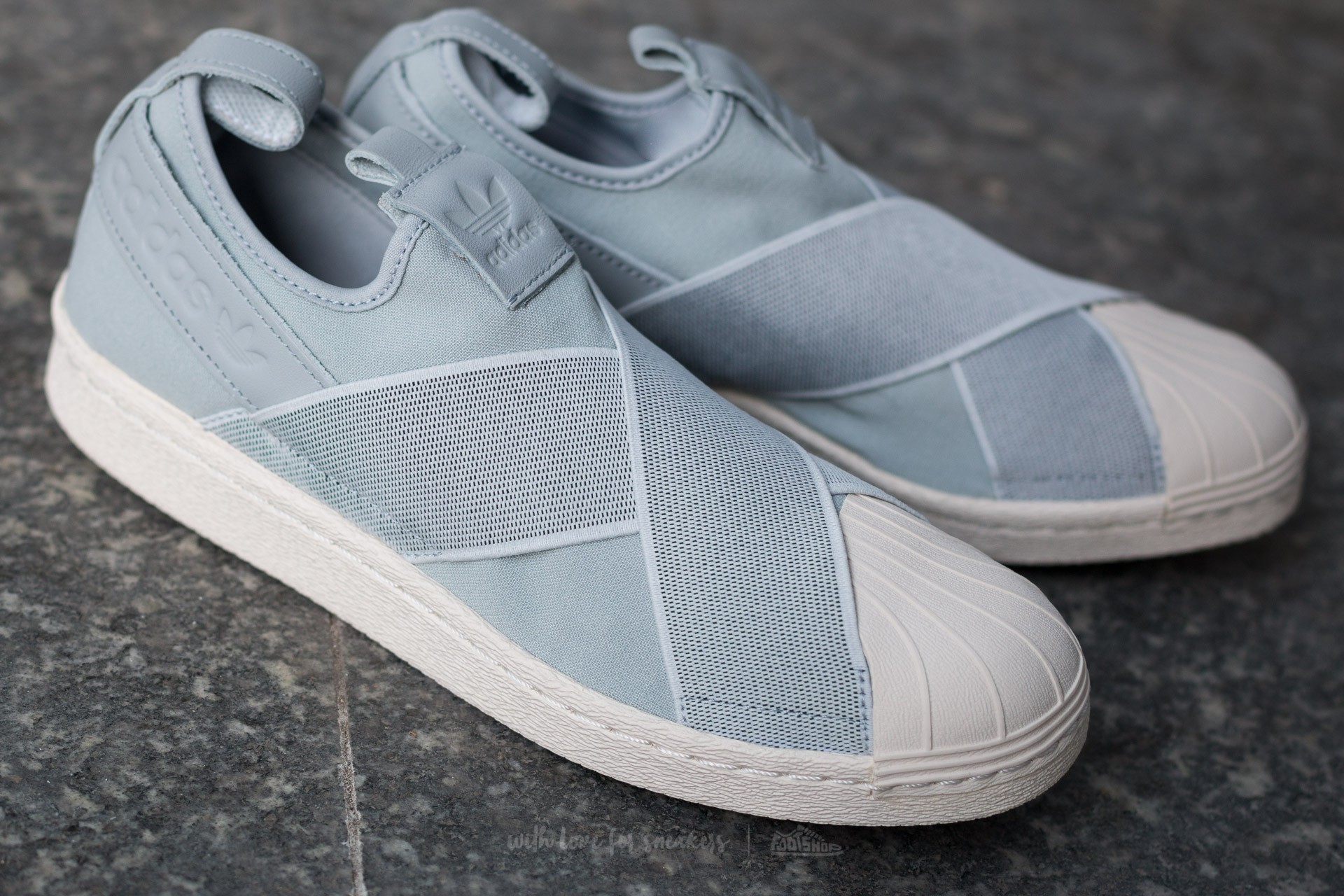 Adidas originals superstar best sale slipon w