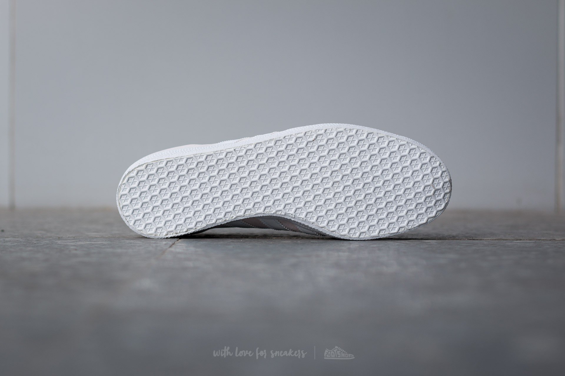 Adidas gazelle icepur store