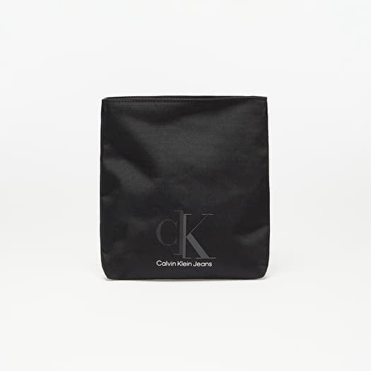 Calvin klein jeans bag price 2025