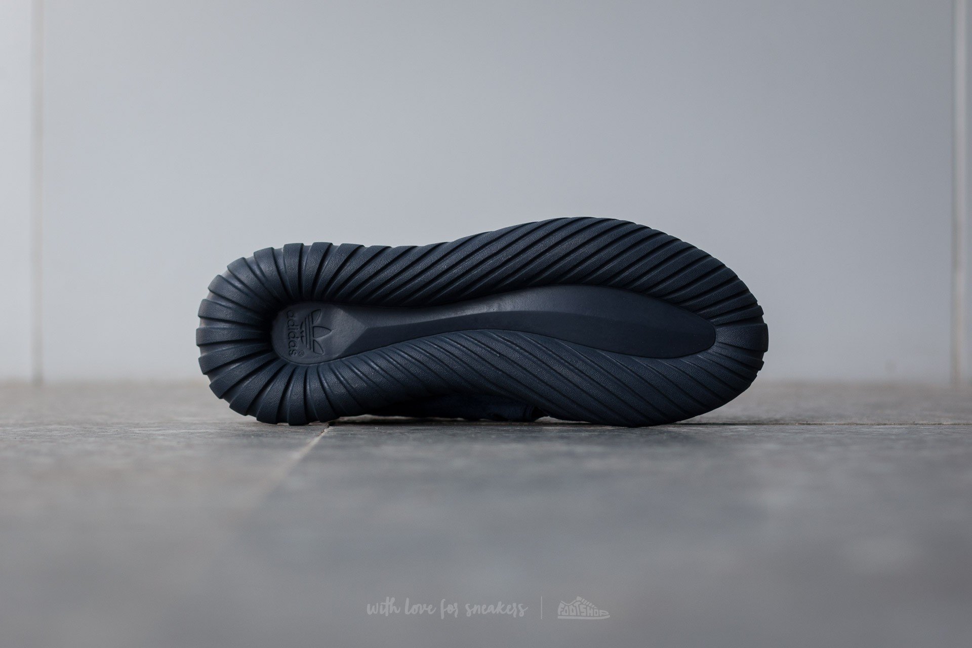 Miesten kengät adidas Tubular Radial Collegiate Navy/ Collegiate Navy/ Night Navy