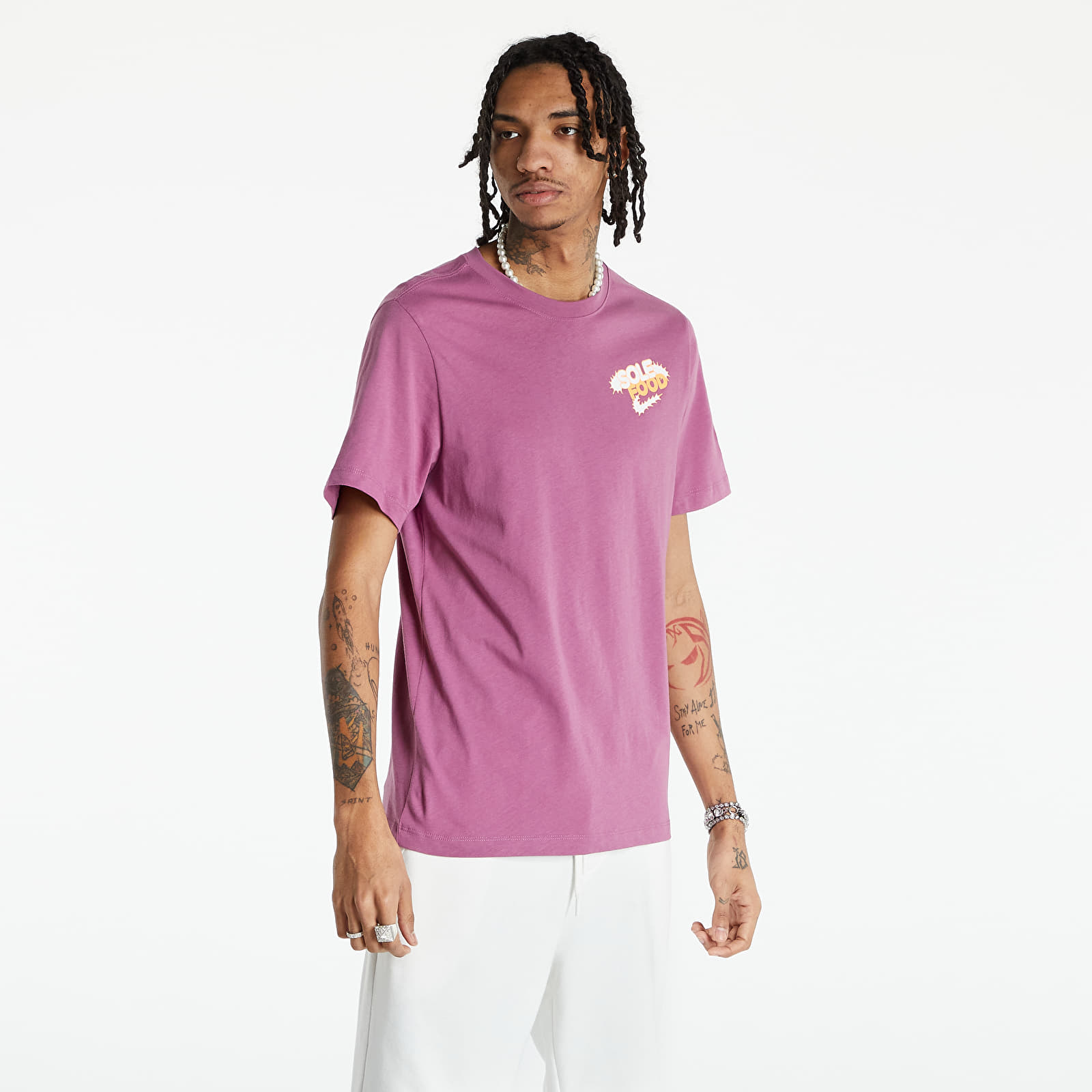 Bordeaux color clearance nike shirt