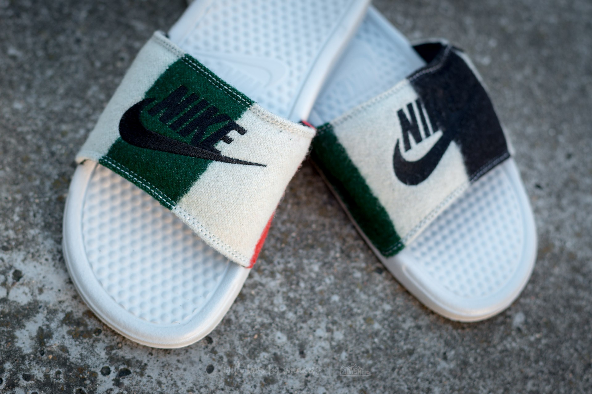 Herren Sneaker und Schuhe Nike x Pendleton Benassi JDI NP QS Off White/ Black