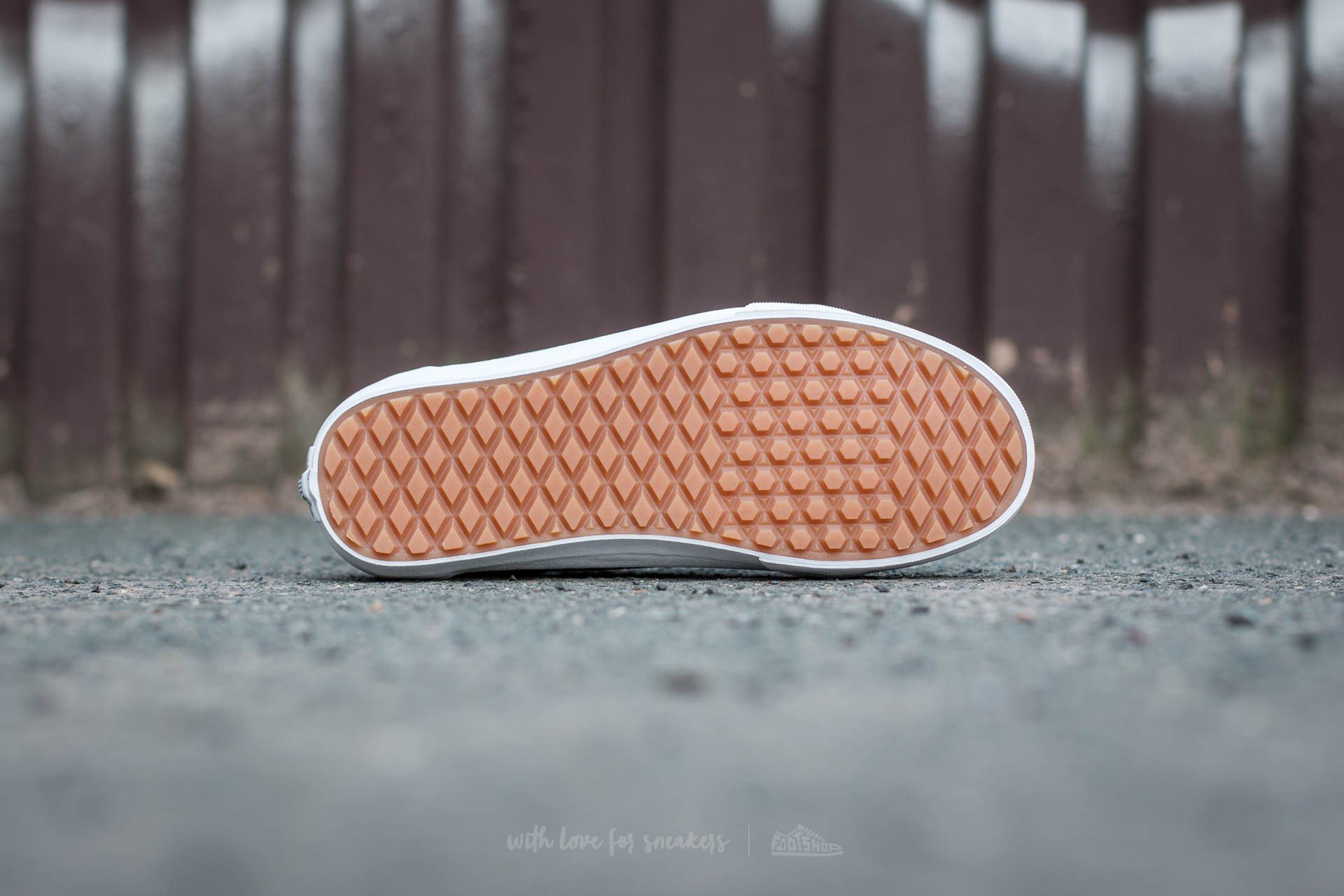 vans mte sole