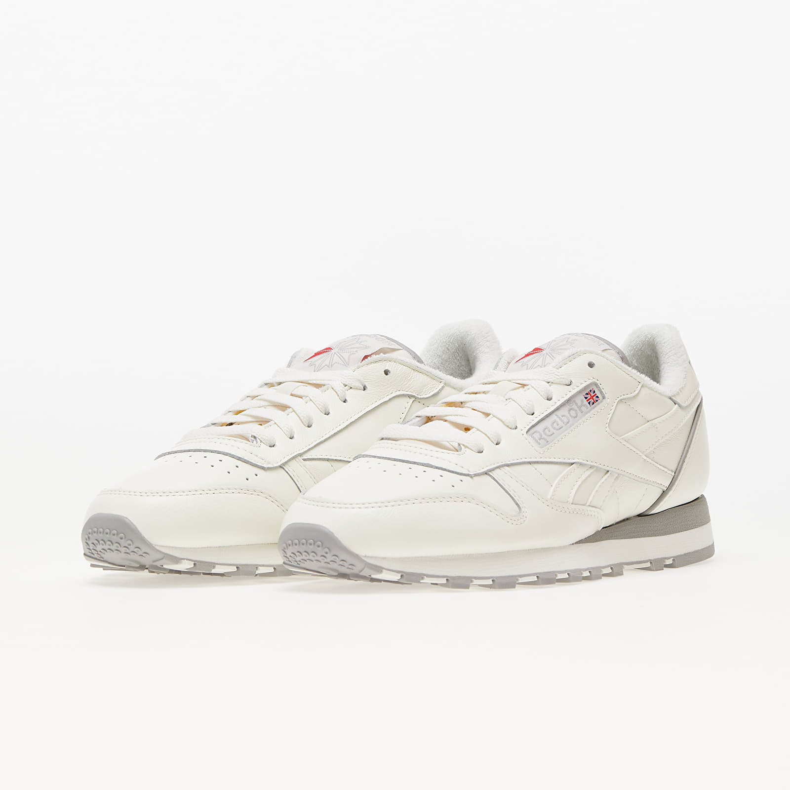 Men's shoes Reebok Classic Leather 1983 Vintage Chalk/ Chalk/ Vector Red
