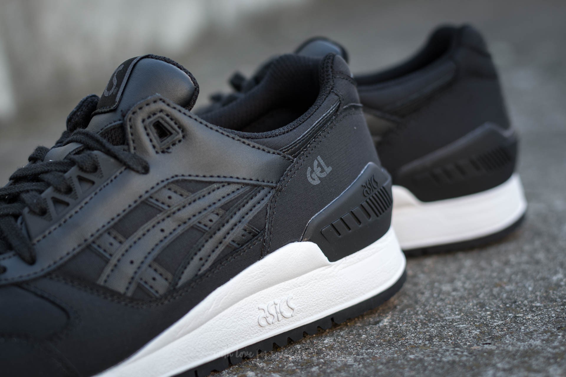 Men's shoes Asics Gel-Respector Black/ Black