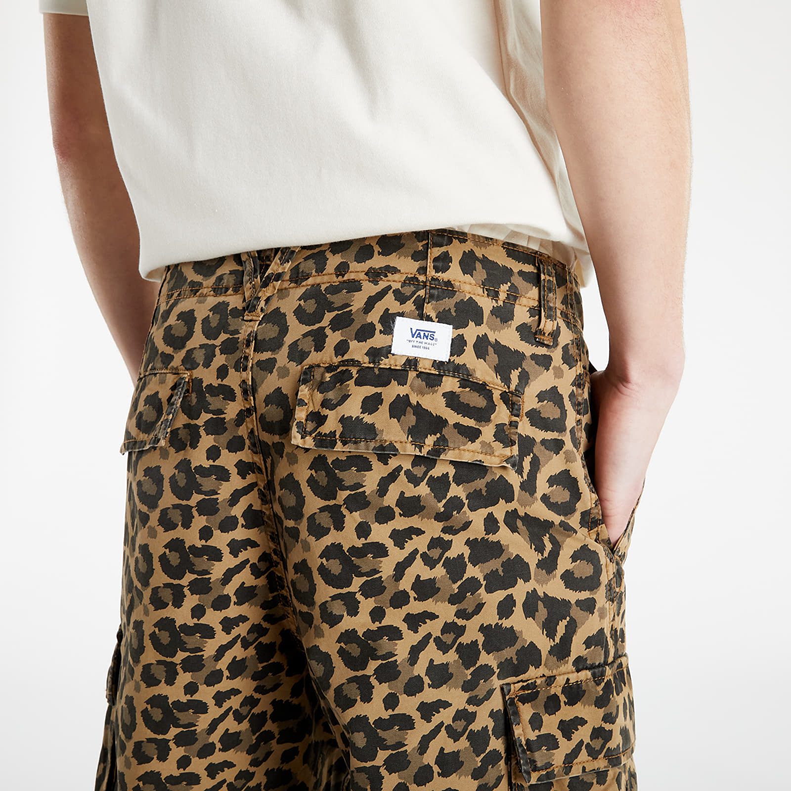 【AAKE】(Lining brushed) LEOPARD CARGO PT Pants Vans Anaheim Service Cargo Loose Tapered Pant Leopard