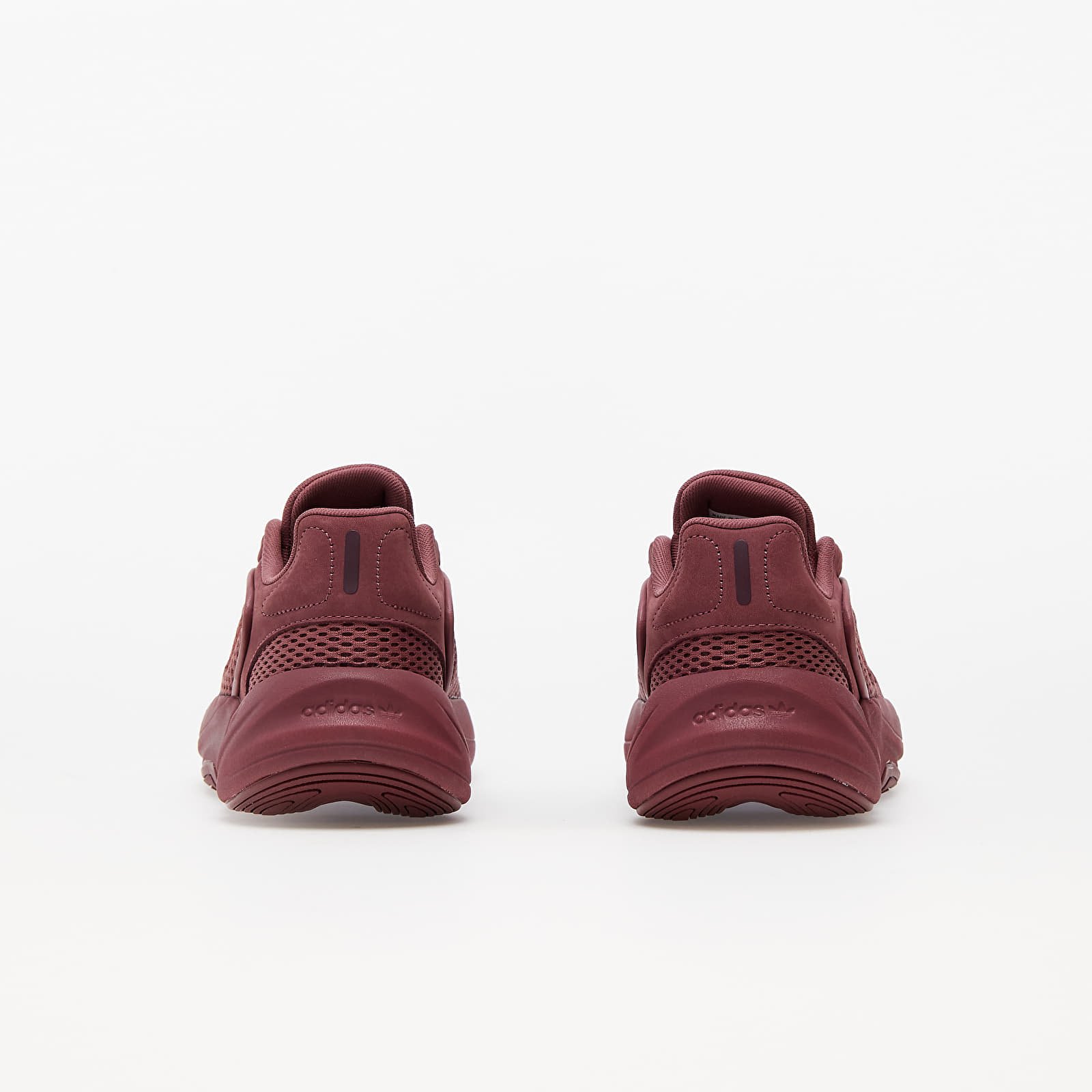 Încălțăminte și sneakerși pentru bărbați adidas Ozelia Quiet Crimson/ Red/ Magnetic Mauve