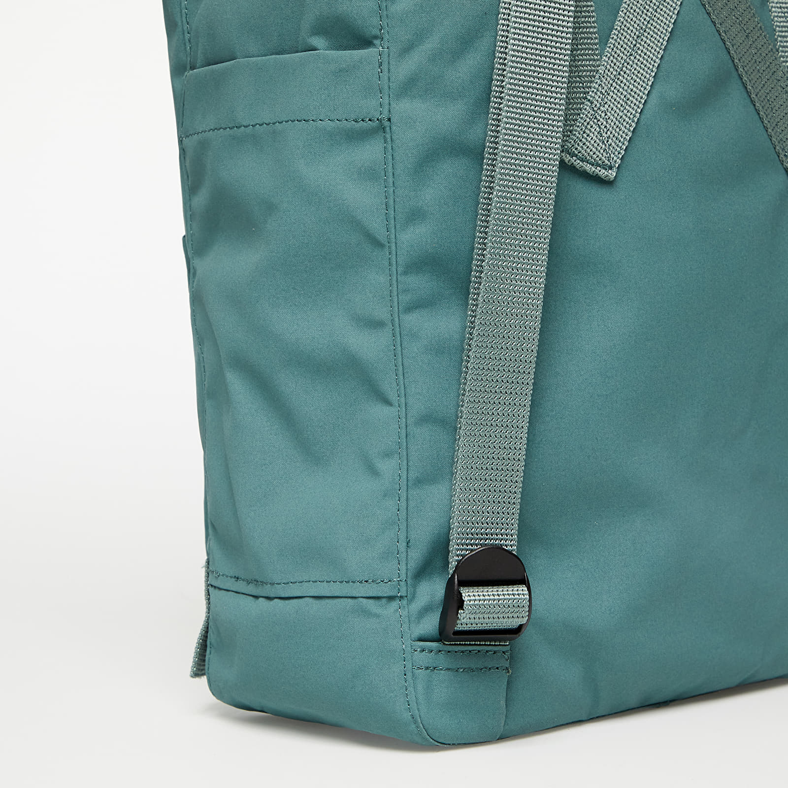 Rucksäcke  Fjällräven Kånken Frost Green