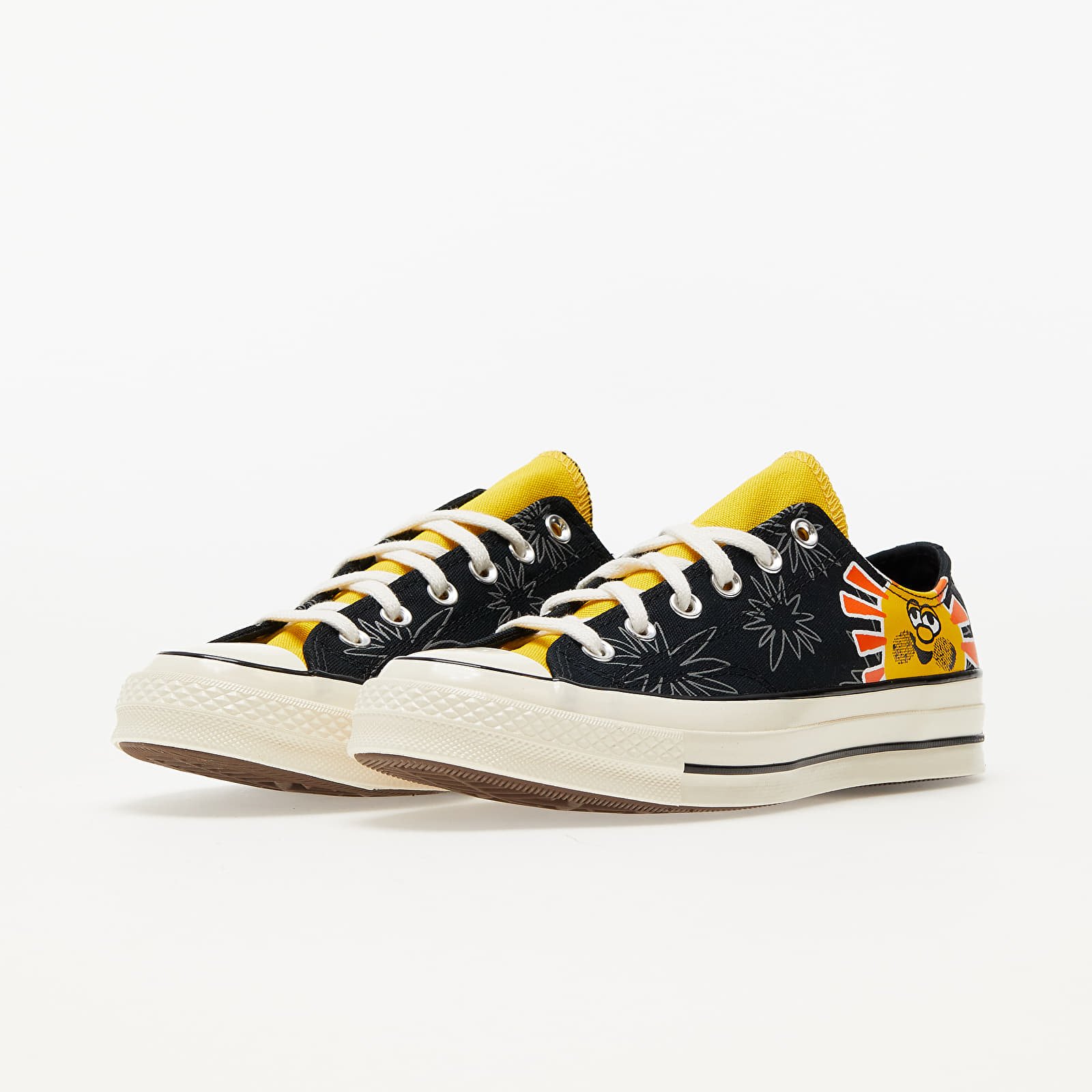 洋楽 Yellow & Black Forever US Converse Smiley Face Hi Top Shoes Black Yellow 168117F