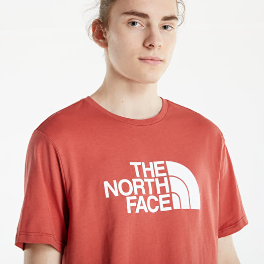 Tee shirt the hotsell north face rouge