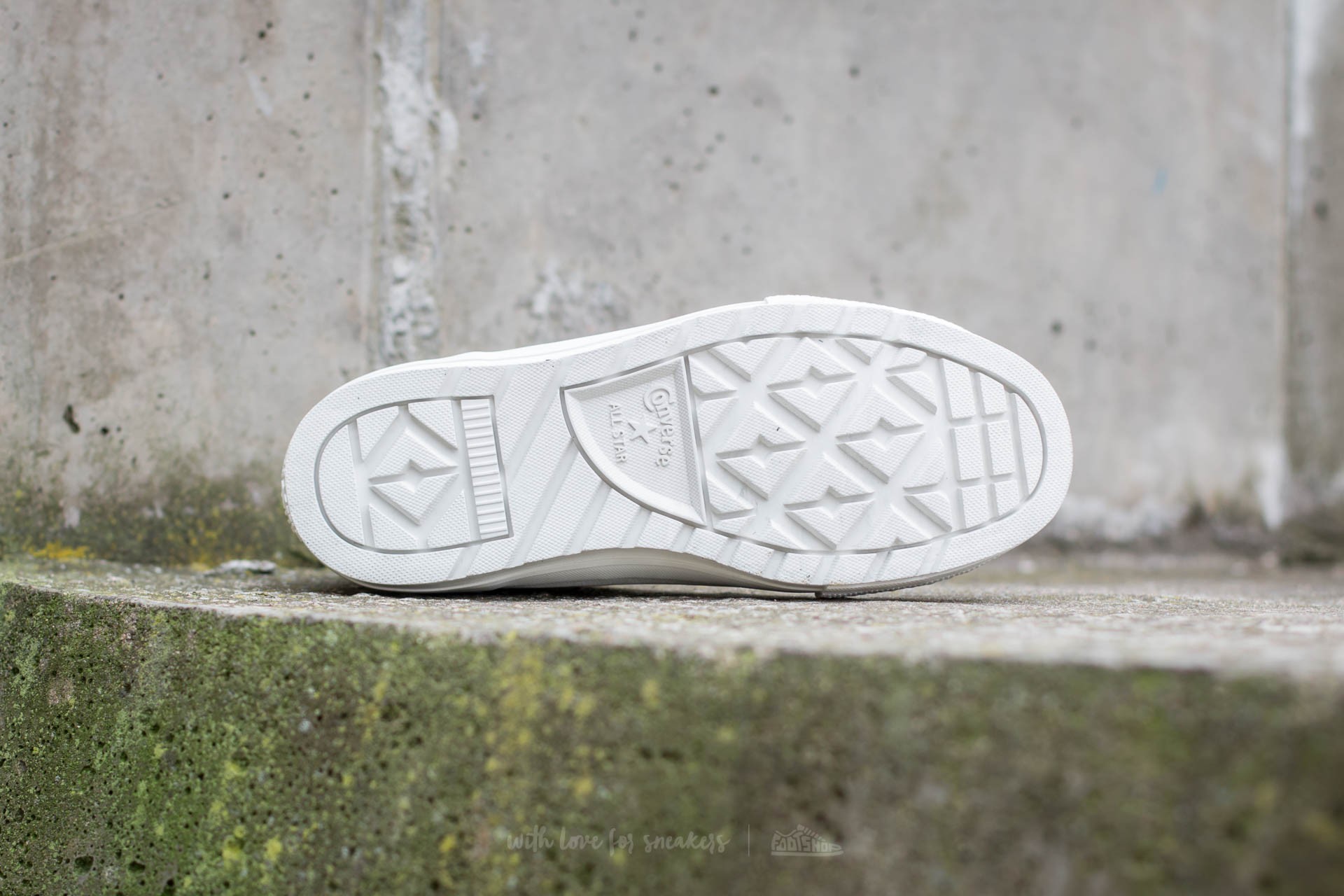 Pánske tenisky a topánky Converse Chuck Taylor All Star Street Hiker Hi Almost Black/ Egret/Ash Grey