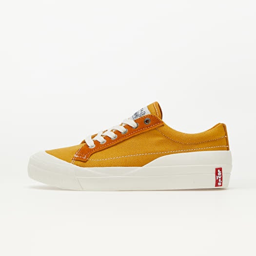 Vans levis 2025