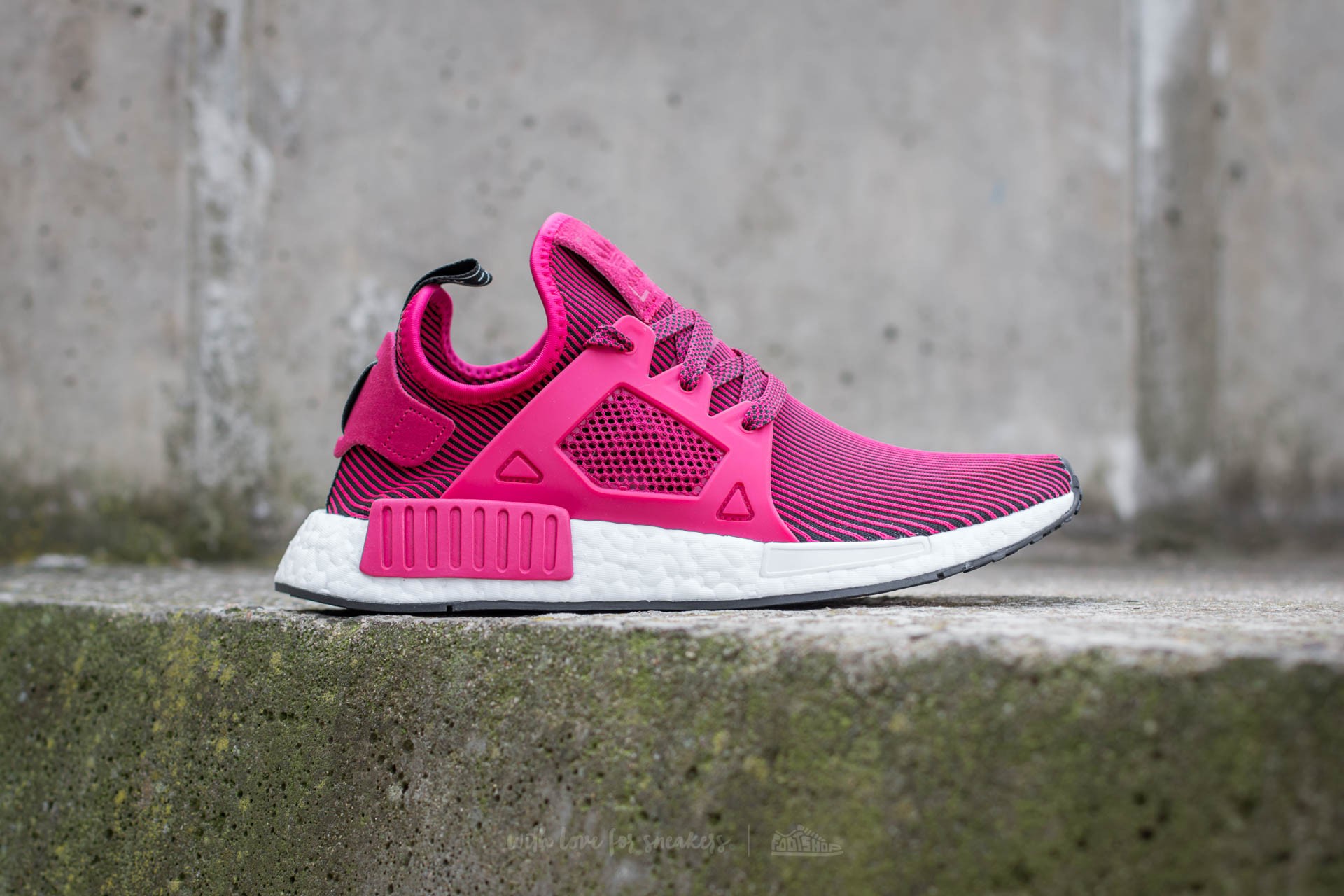 adidas nmd xr1 unity pink