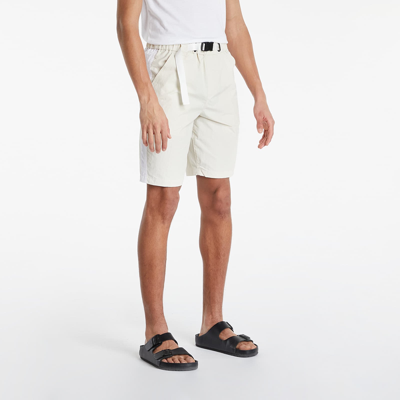 Šortai Calvin Klein Jeans Sustainable Blocking Shorts Eggshell