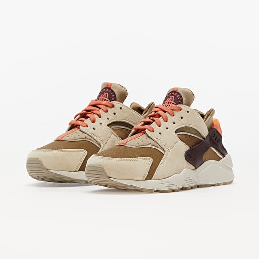 Women s shoes Nike W Air Huarache Sp Khaki Madder Root Burgundy Crush Footshop