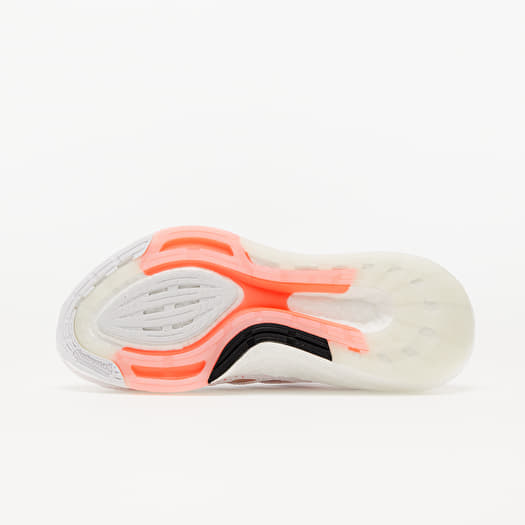 Women s shoes adidas UltraBOOST 22 Heat. Ftw White Core Black Turbo Footshop