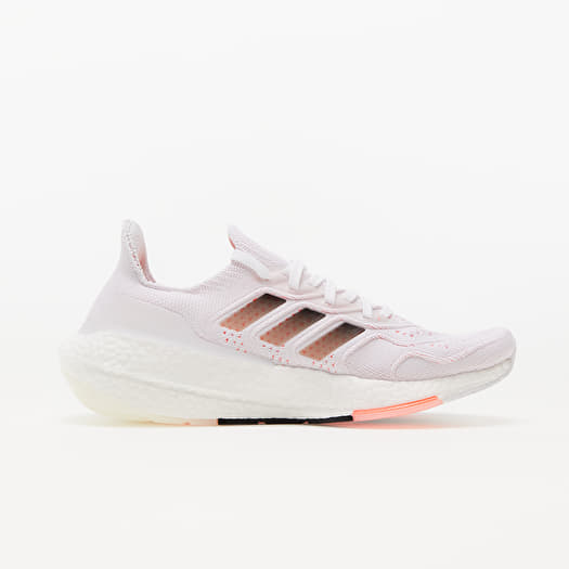 Women s shoes adidas UltraBOOST 22 Heat. Ftw White Core Black