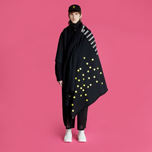 RAF SIMONS Fleece Blanket With Pins And Badges Black