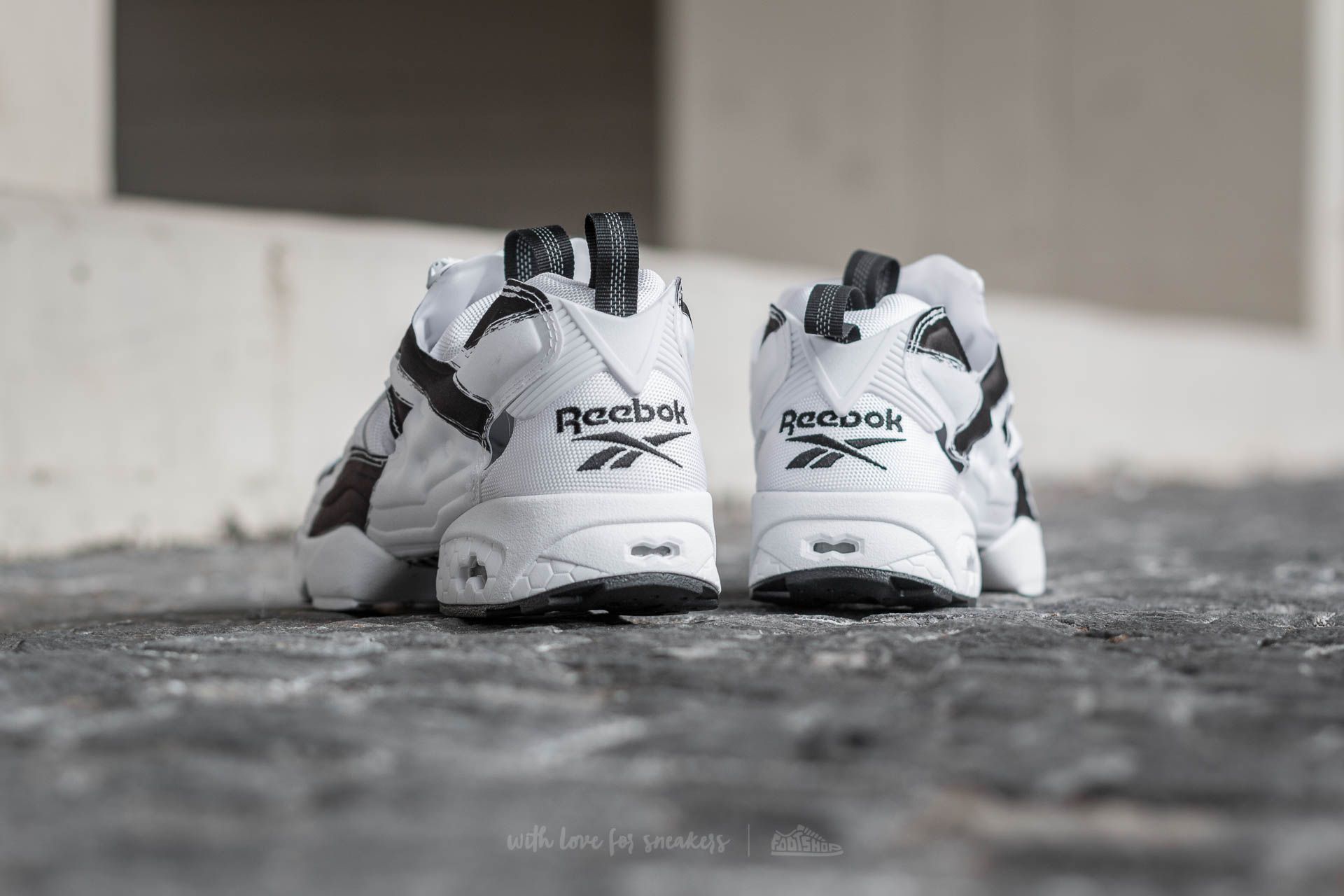 Pánske tenisky a topánky Reebok Instapump Fury OB x Future White/ Black
