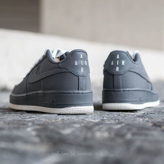 Nike air force 1 dark grey womens deals