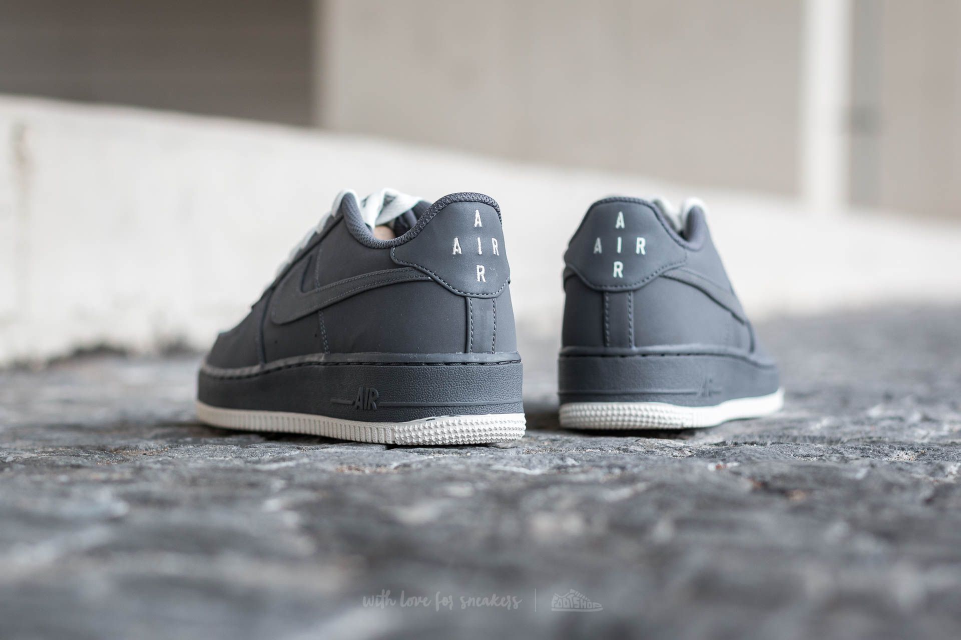 Women s shoes Nike Air Force 1 GS Dark Grey Dark Grey Sail Footshop