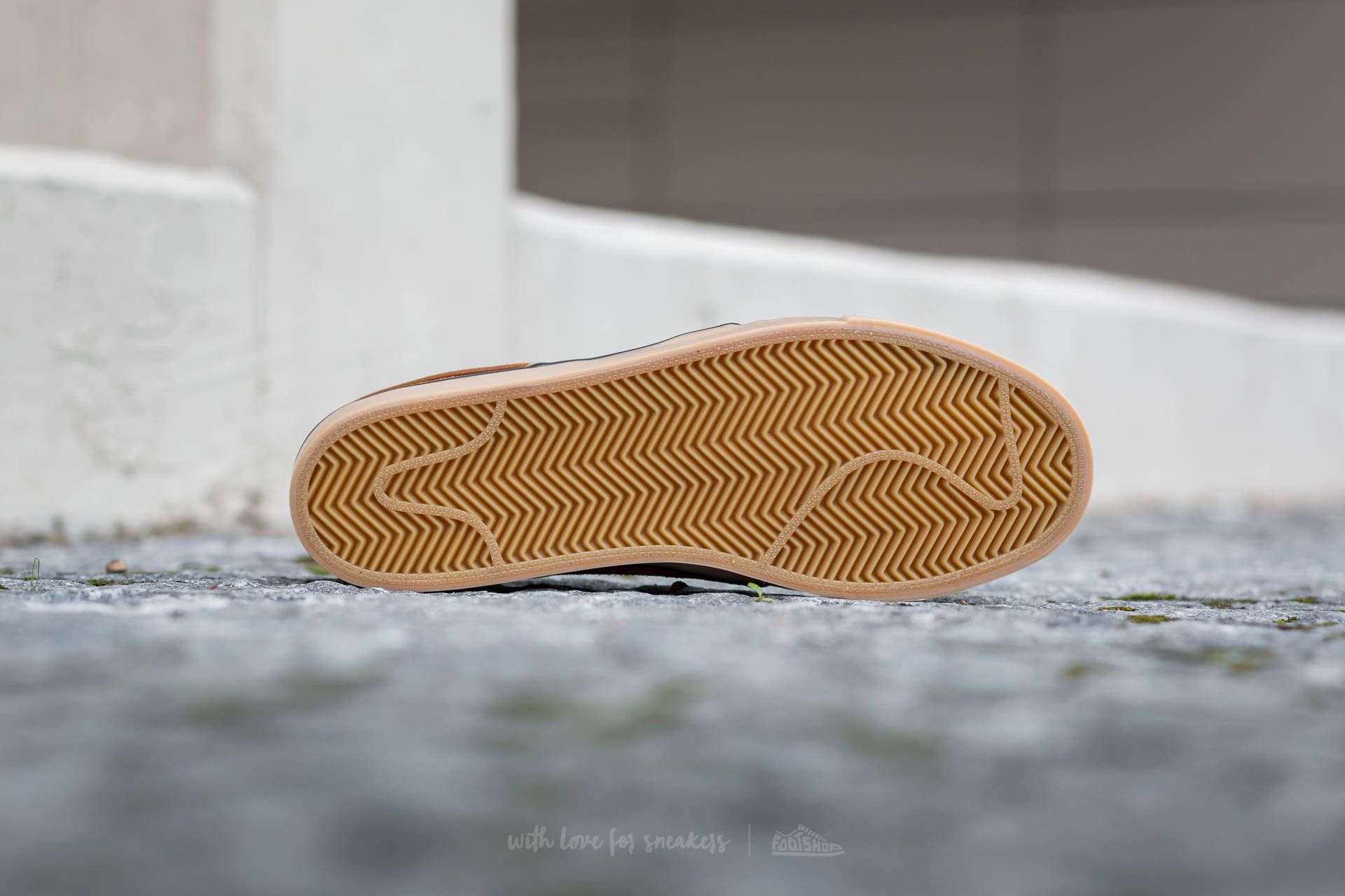 Мъжки кецове и обувки Nike Zoom Stefan Janoski Hazelnut/ Black-Baroque Brown-Gum Light Brown