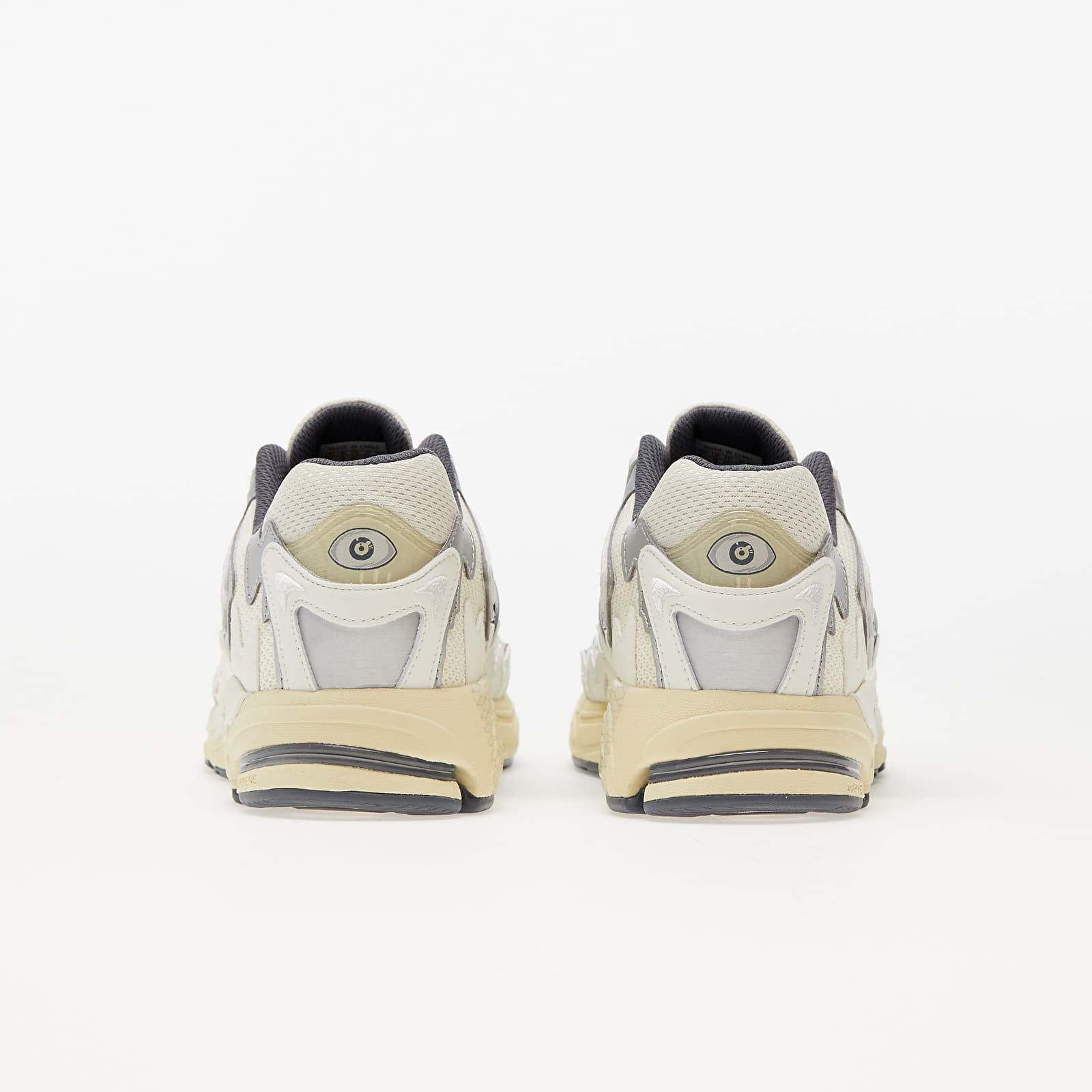 Moški čevlji adidas x Bad Bunny Response Core White/ Off White/ Sand