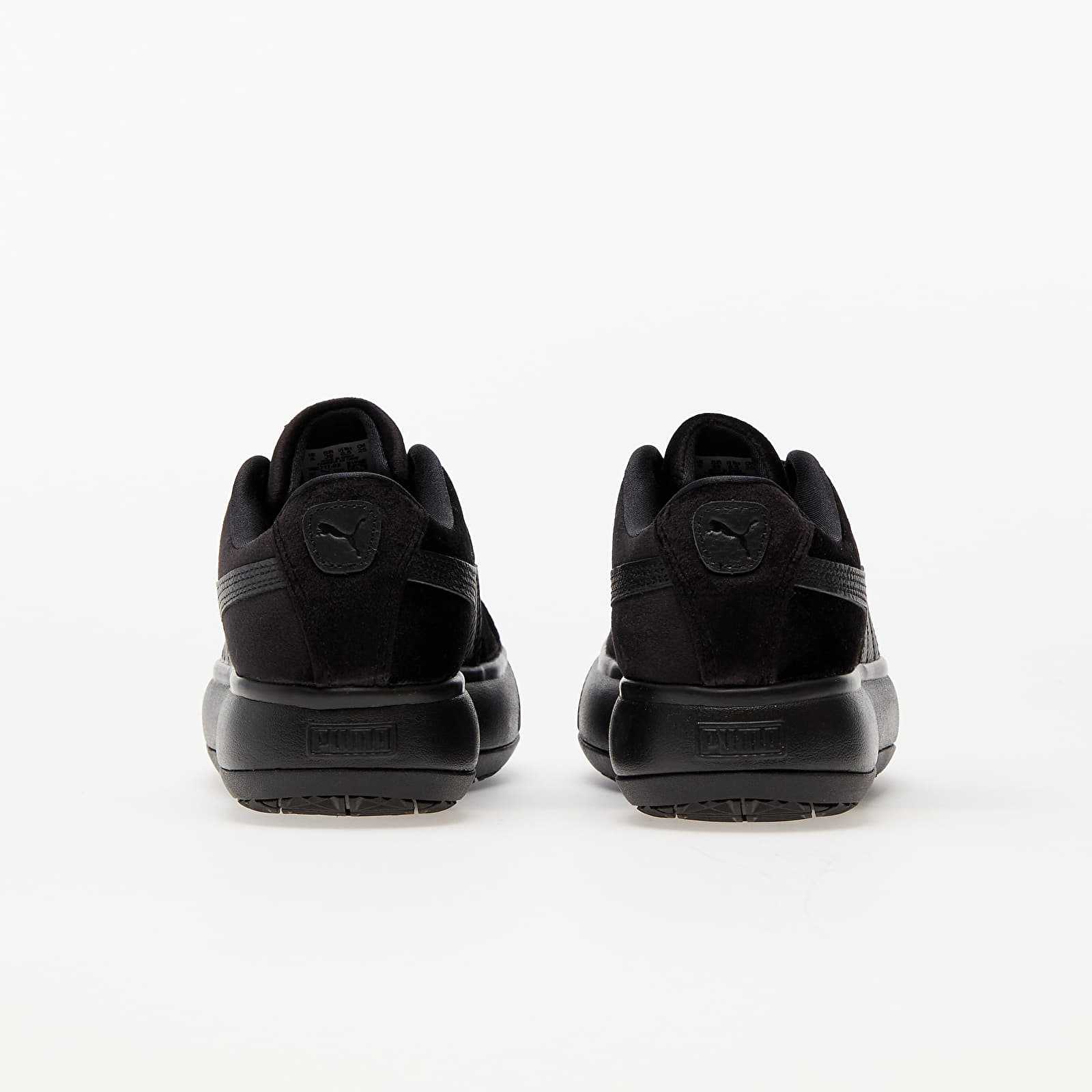 Încălțăminte și sneakerși pentru femei Puma Suede Mayu Velvet Wns Puma Black